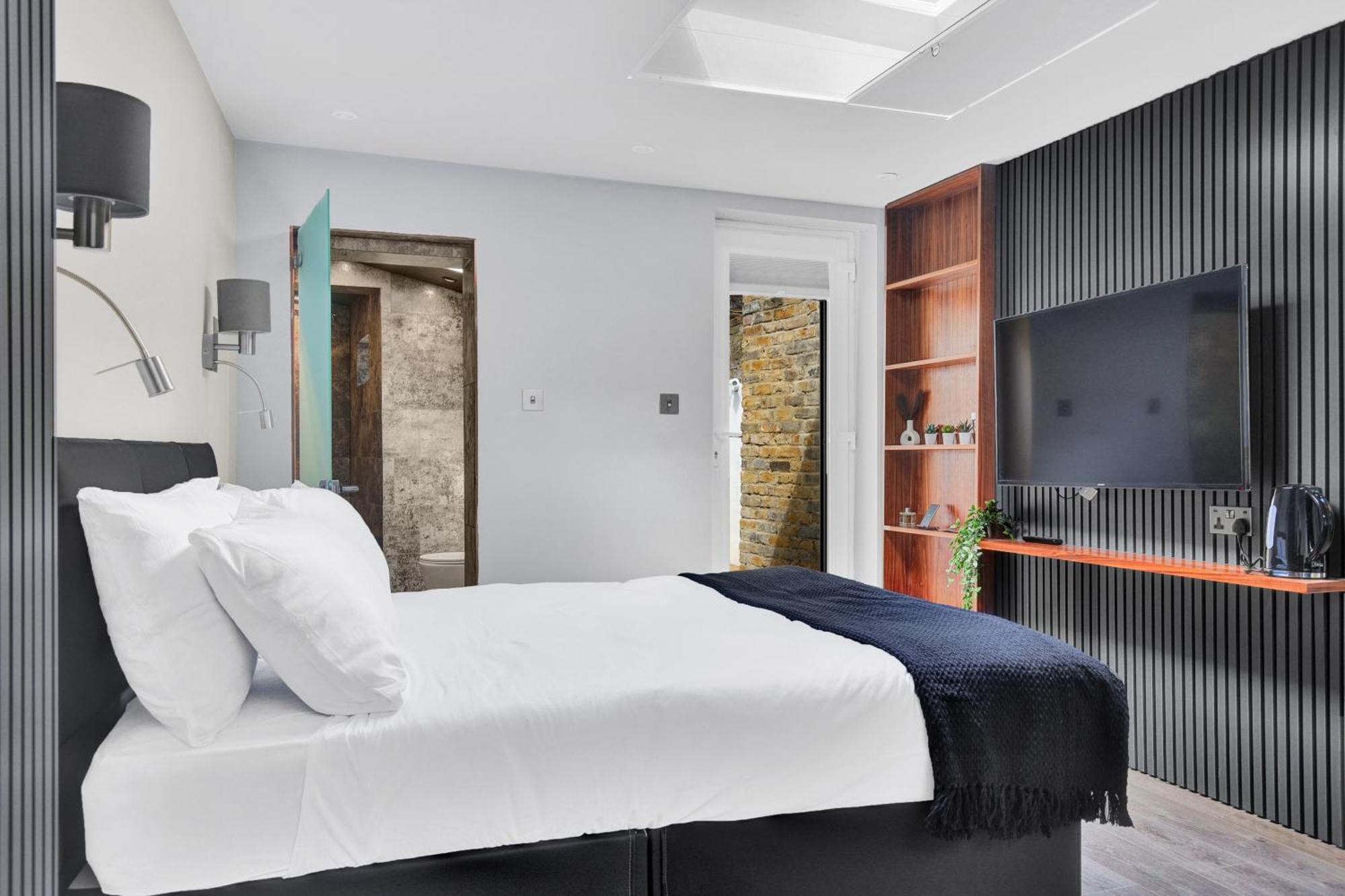 Skyline Studios London Bagian luar foto